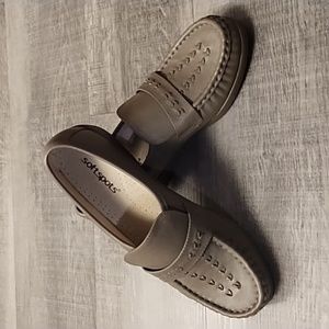 NWT Softspots Taupe Venus Lite shoes